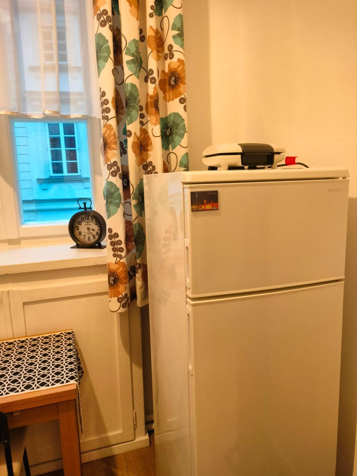 Przytulny Apartament Przy Barbakanie Варшава Экстерьер фото