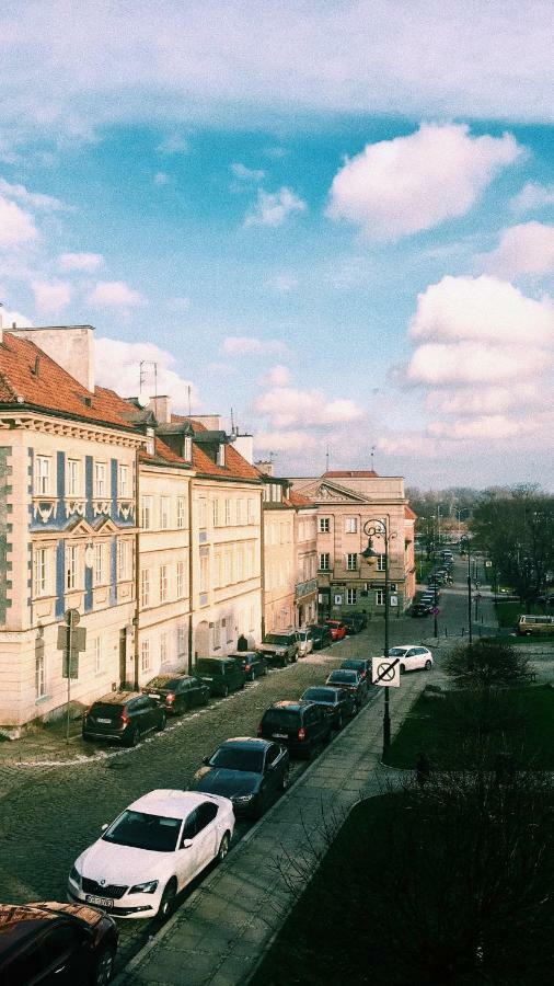 Przytulny Apartament Przy Barbakanie Варшава Экстерьер фото