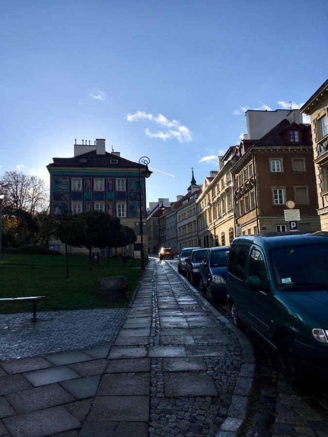 Przytulny Apartament Przy Barbakanie Варшава Экстерьер фото
