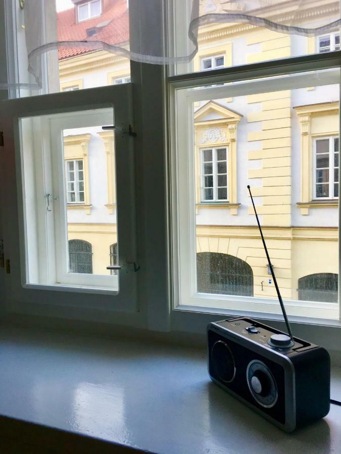 Przytulny Apartament Przy Barbakanie Варшава Экстерьер фото